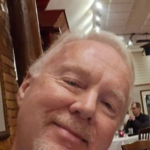 Meet your Posher, Chuck